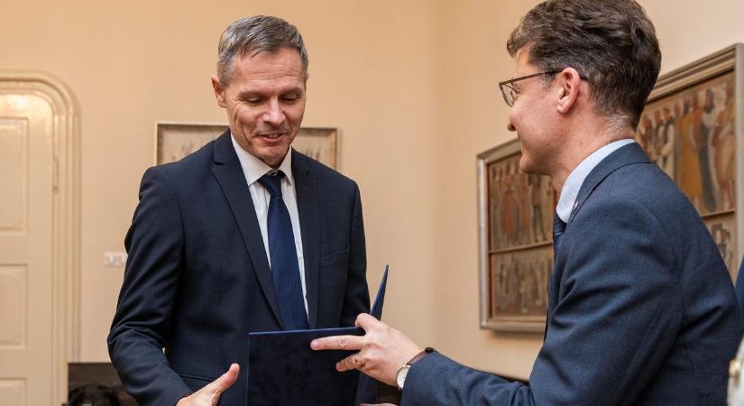 Polgármesteri Elismerő Emlékérmet kapott a diabetológus főorvos