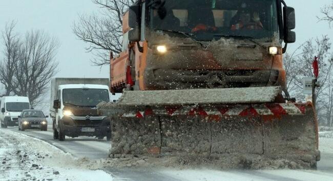 Intenzív havazás és ónos eső várható szombaton