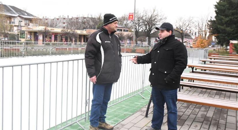 Korcsolyázhatnak is az adventi vásárba érkezők Mezőtúron
