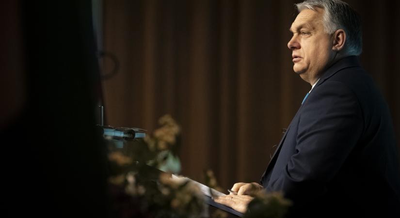 Orbán Viktor felmentett két országos kórházi főigazgató-helyettest