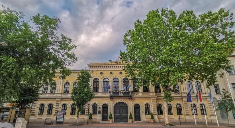 Lakat kerül év végén Békéscsabán a városházára