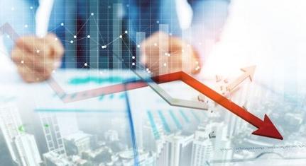 Egy év alatt 0,4 százalékkal csökkent Magyarország GDP-je