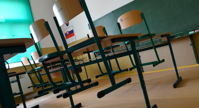 Egyre több iskolát kell bezárni a légúti megbetegedések miatt