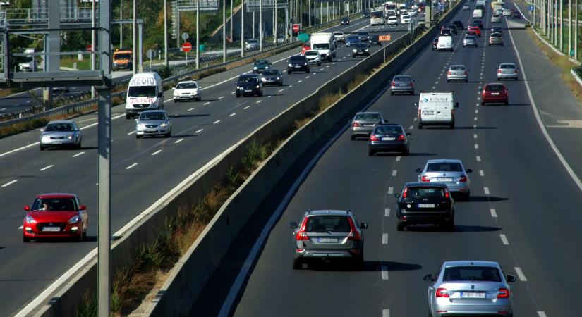 Napokon belül átadják az M1-es új lehajtóját
