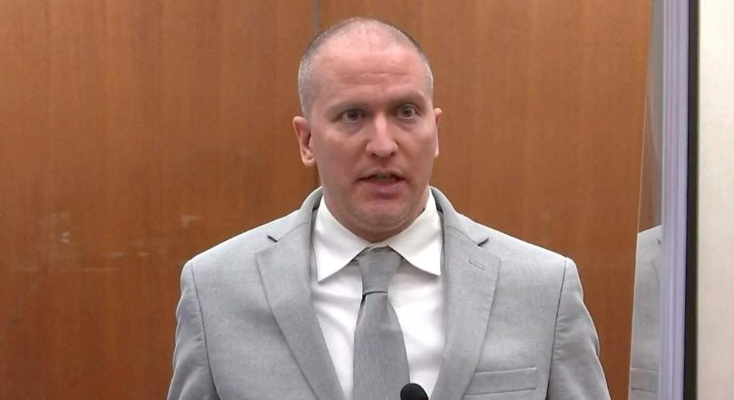 Huszonkétszer késelte meg rabtársa a George Floyd meggyilkolásáért elítélt exrendőrt