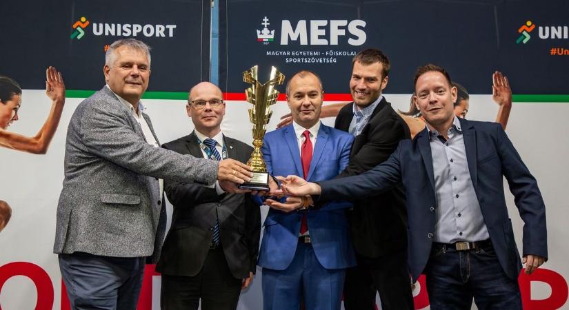 Óriási dicsőség: nincs sportosabb egyetem a pécsinél