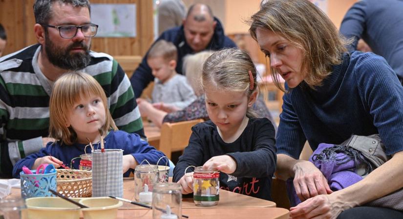Megnyitották az adventet az egri Katica Tagóvodában