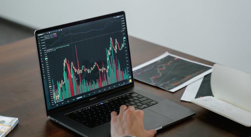 5-ről a 6-ra: 5 eladásrobbantó ChatGPT-prompt és 6 pontos profitdagasztó lista