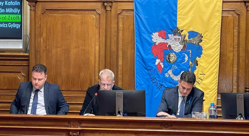 Nyugdíjasok támogatása: ha csak átutalná a város, adóköteles lenne