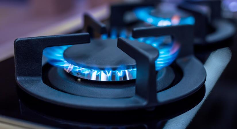 Megtiltotta a kormány a rezsicsökkentés csendes átalakítását jövőre