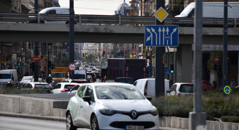Erre figyeljen, ha vasárnap a fővárosban vezet