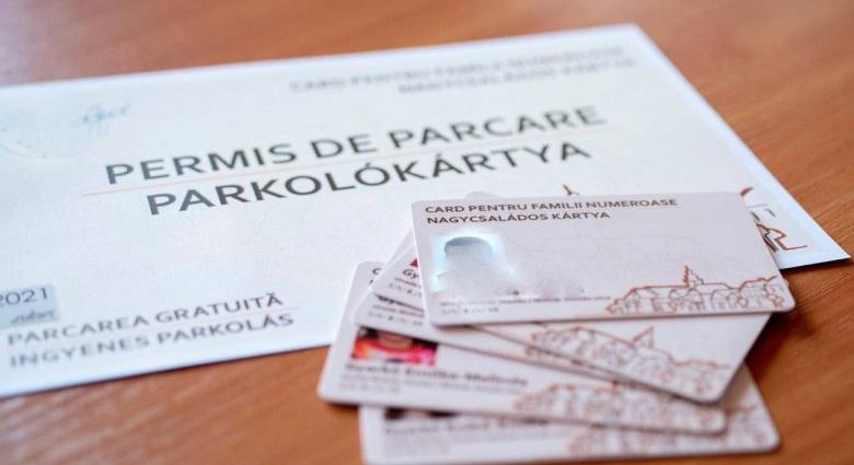 Igényelhető a nagycsaládos kártya Kézdivásárhelyen és Csíkszeredában
