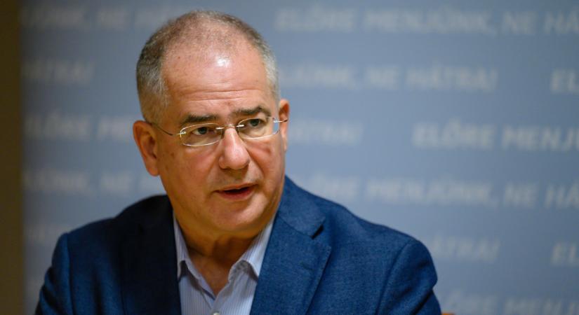 Kósa Lajos: A szuverenitás a nemzet egyik legféltettebb kincse