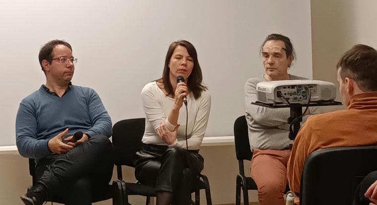 „A nép azért lett ilyen sötét, mert a kultúra elengedte”