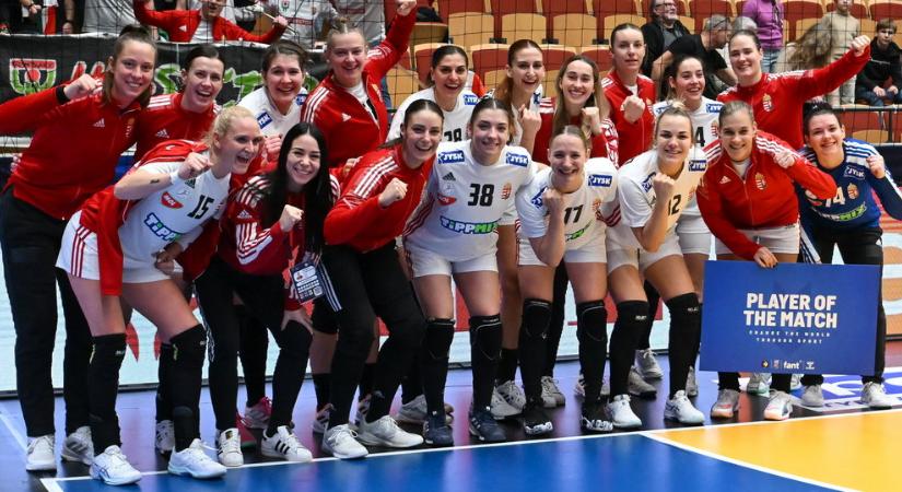 Fölényes győzelemmel lett döntős a magyar női válogatott