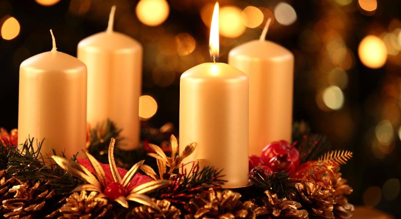 Ezt jelenti az első gyertya az adventi koszorún