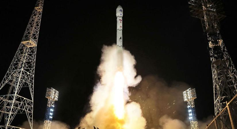 Beüzemeli kémműholdjait Észak-Korea