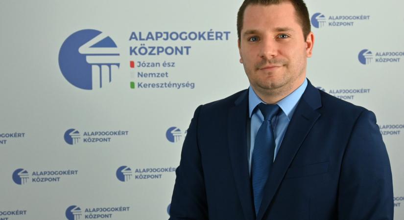 Stoptábla a külföldi befolyásszerzés és politikai korrupció előtt