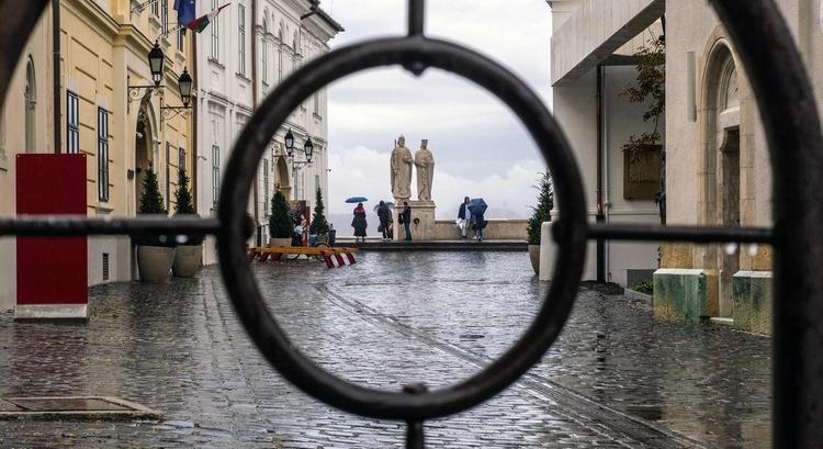VESZPRÉMI FŐEGYHÁZMEGYE – „Dézsma” vagy vállalható szolidaritás?