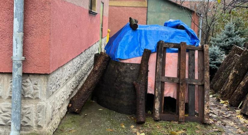 Gyilkosság áldozata lett egy 29 éves budapesti férfi, akinek korábban a testvére jelentette be az eltűnését a rendőrségen