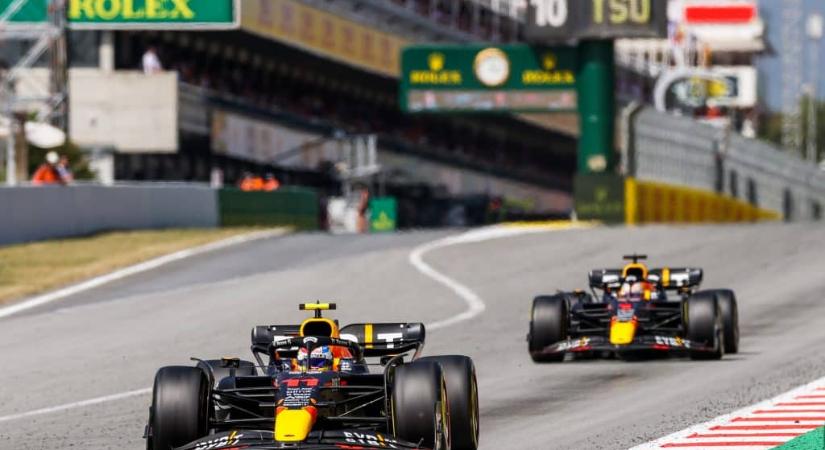 Annyi pénzt ígért Ricciardónak a Red Bull, mint Verstappennek