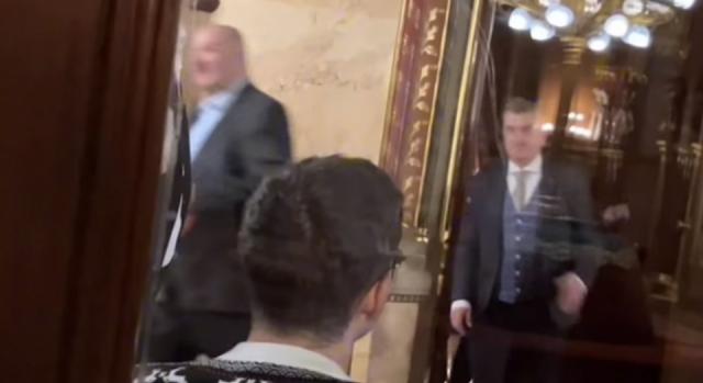 Levélben kért bocsánatot Karsai Dánieltől a párt nevében egy eutanázia-párti fideszes