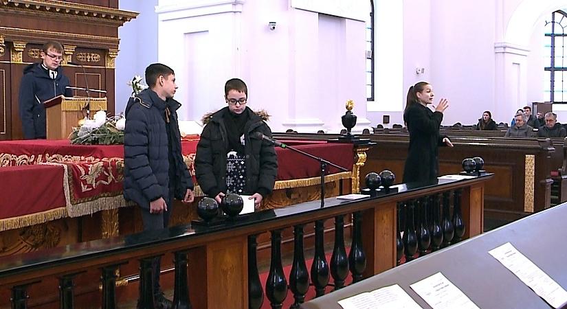 Az egyenlőségért tartottak istentiszteletet a debreceni Nagytemplomban