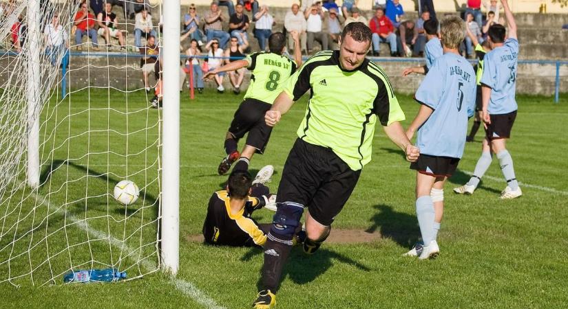 A Hatvani Lokomotív SE 47 éves csatára rontott az RFC-Átány mérlegén