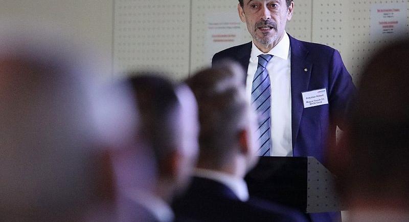 Európában az autóipar jövője az elektromobilitás
