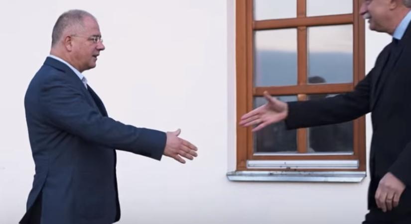 Kósa Lajos elárulta, mit gondol azokról, aki nem töltik ki a “nemzeti konzultációs” kérdőívet