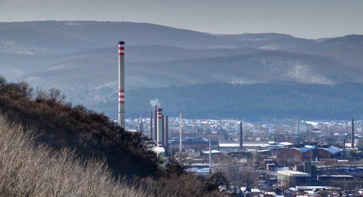Brutális, mi megy a Zsarnai piacon: fotókon mutatjuk a brutális látványt