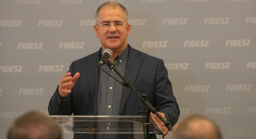 Kósa Lajos: mindenkit arra biztatunk, hogy töltse ki a nemzeti konzultációs kérdőívet – videóval