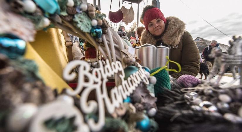 Muzsikával emelik az advent hangulatát a Pécsváradi Zeneiskolások