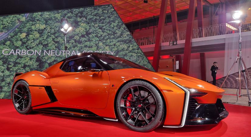 Bitang sportkocsit fejleszt a Toyota