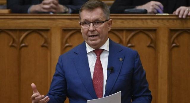Durvul a tél, befagytak a hitelkamatok, nem csökkennek tovább