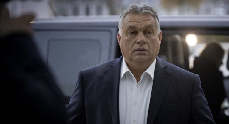 „Ho-ho-ho-hó!” – Mikulásként coming outolt Orbán Viktor