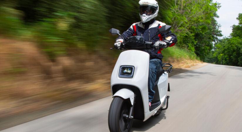 Munkaadók tiltakoznak a motorozás ellen - Értelme? Semmi...