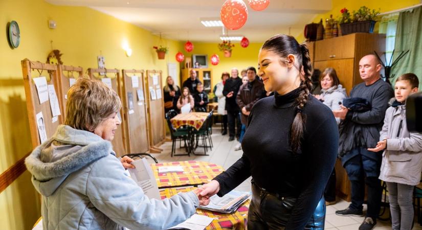 Elevenen élnek a bányászat hagyományai Ajkán