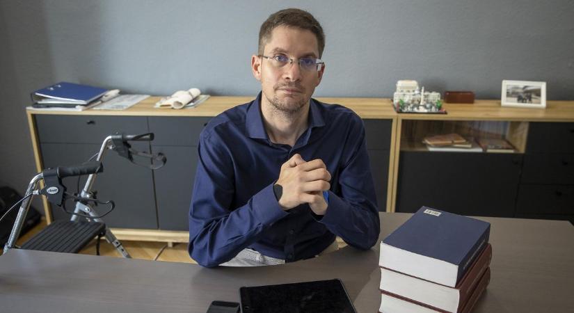 "Az életvégi döntések kérdése nem fekete-fehér" – A magyar püspök szívszorító sorai az ALS-ben haldokló Karsai Dánielnek