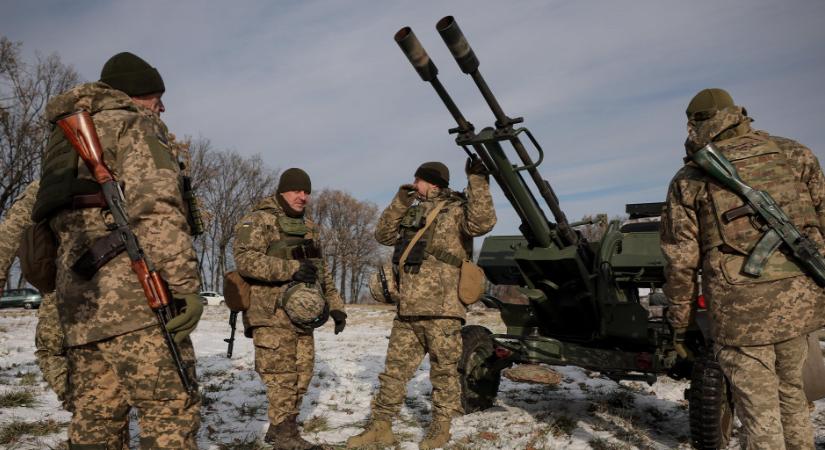 Néhány tengerészgyalogosunk még úszni sem tud - Döbbenetes részleteket árult el egy ukrán katona a frontról