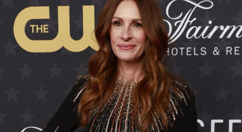 Julia Roberts csillárcipője a tél egyik legmenőbb darabja