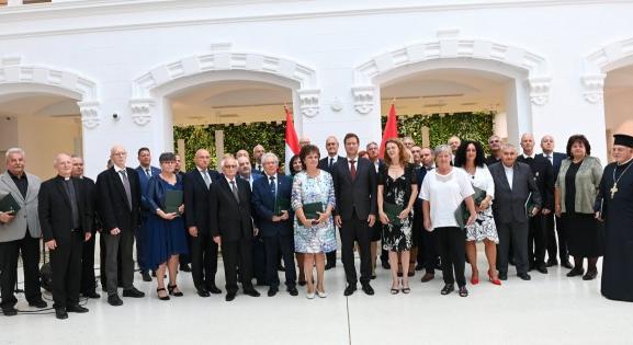 Évről évre többet költ a Sándor-palota állami kitüntetésekre