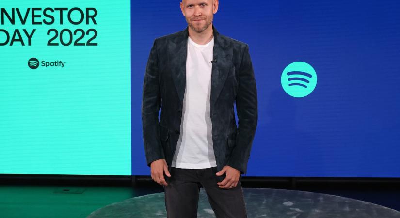 A Spotify újabb 1500 ember rúg ki