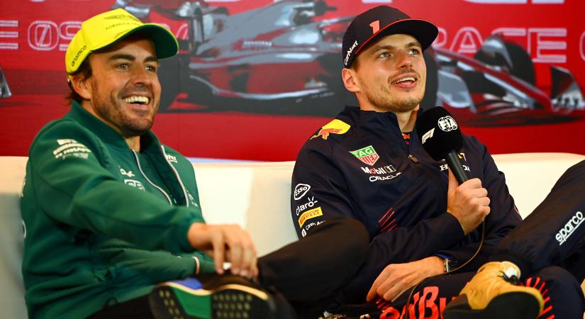 Egymást szeretné csapattársnak Verstappen és Alonso