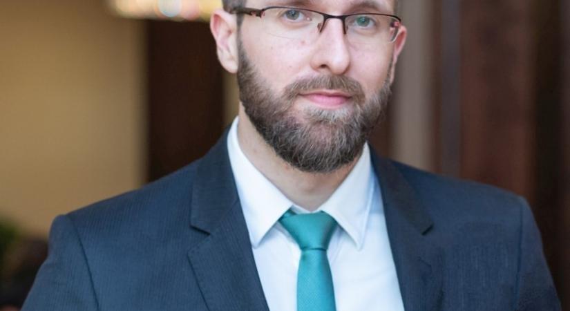Új igazgató a Schneider Electric gyöngyösi gyárában