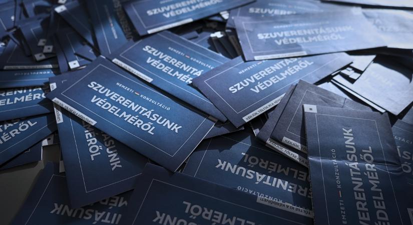 Hódmezővásárhelyen is adhatnak le üres nemzeti konzultációs íveket az emberek