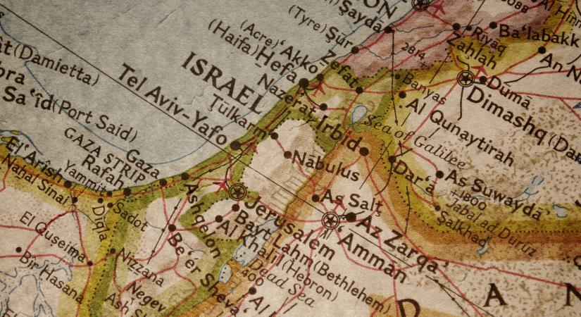 A harcok folytatását ígéri az izraeli védelmi miniszter