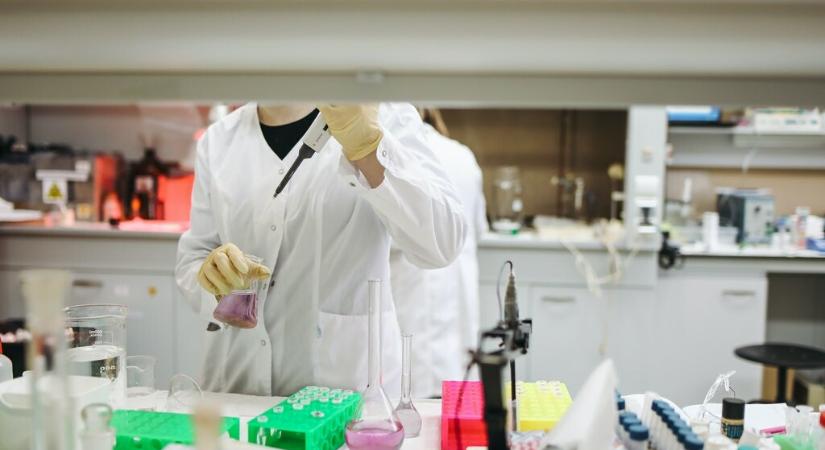 Az uniós átlag töredékét költi Románia kutatásra és fejlesztésre