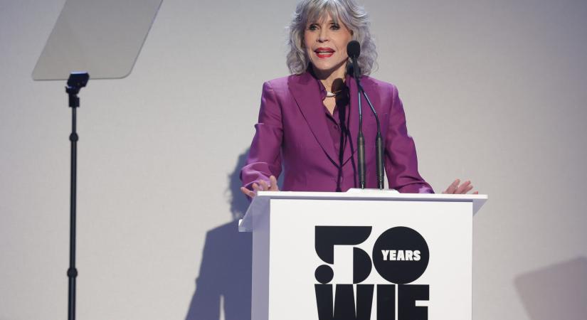 A 85 éves Jane Fonda 20 évesekkel randizna, mégpedig ezért