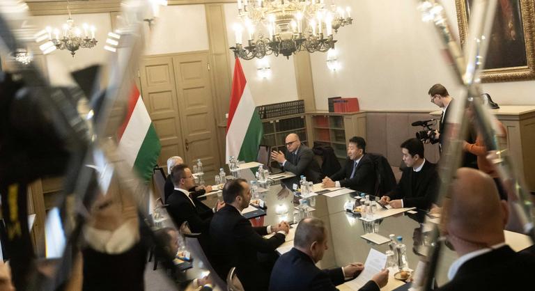 Szijjártó Péter olyan projektet jelentett be, amilyen még nincs Európában